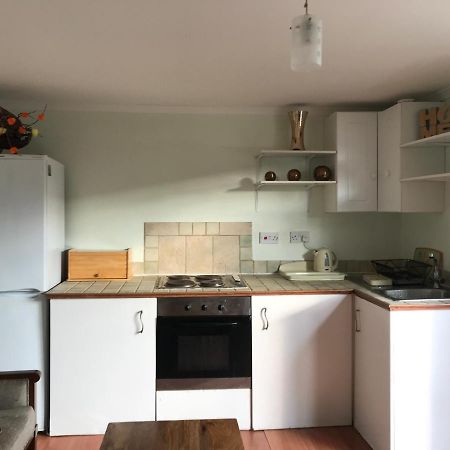 Cosy Cottage Annex In Fairlop 伊尔福德 外观 照片